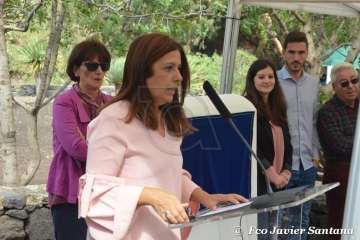 Emotivo acto de descubrimiento de la placa del pasaje que recuerda al periodista Adolfo Santana en Cernícalos (Foto TA)